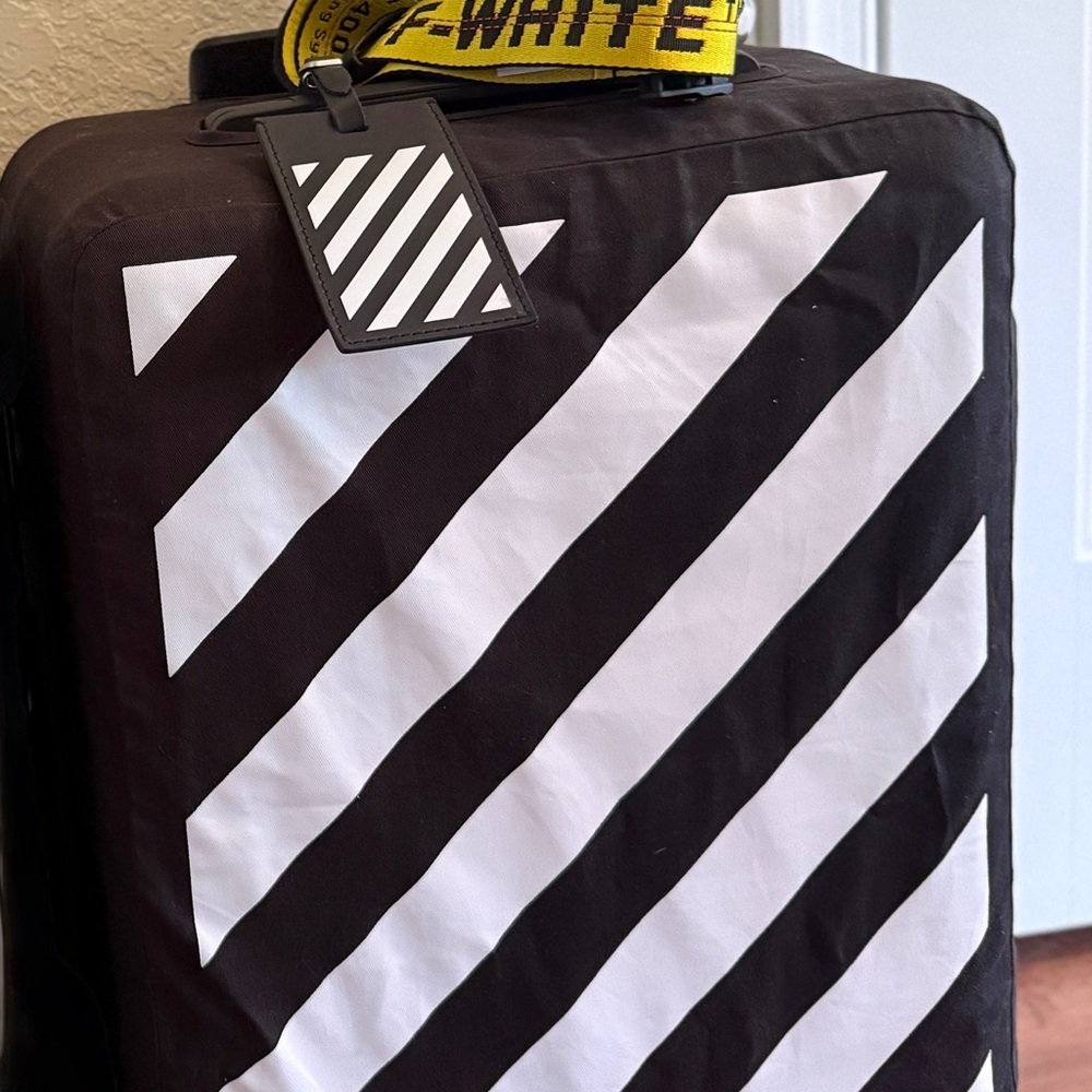 RIMOWA X Off-White carry-on Luggage